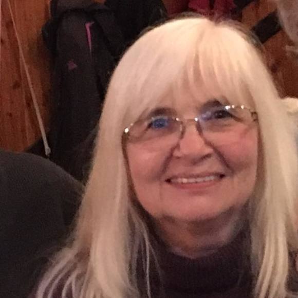 Meet your Posher, Donna - Picture 1 of 1